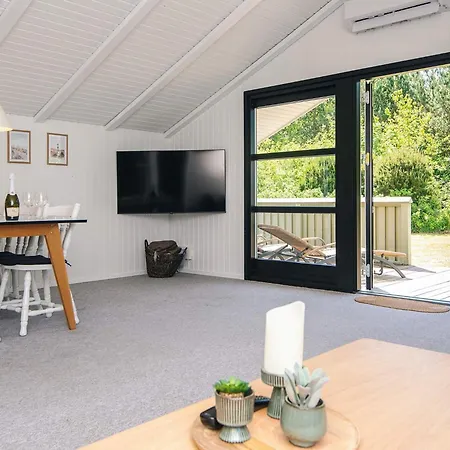 6 Person In Dom wakacyjny