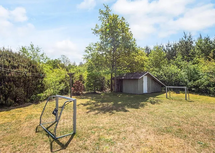 Дом отдыха 6 Person In *