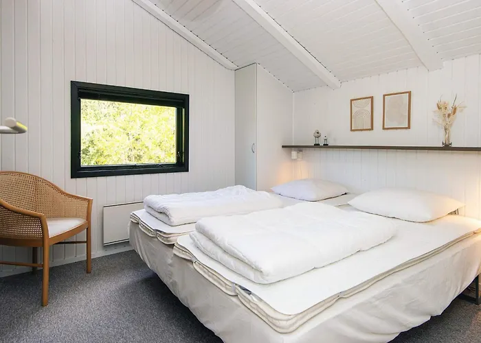 6 Person In * Norre Nebel